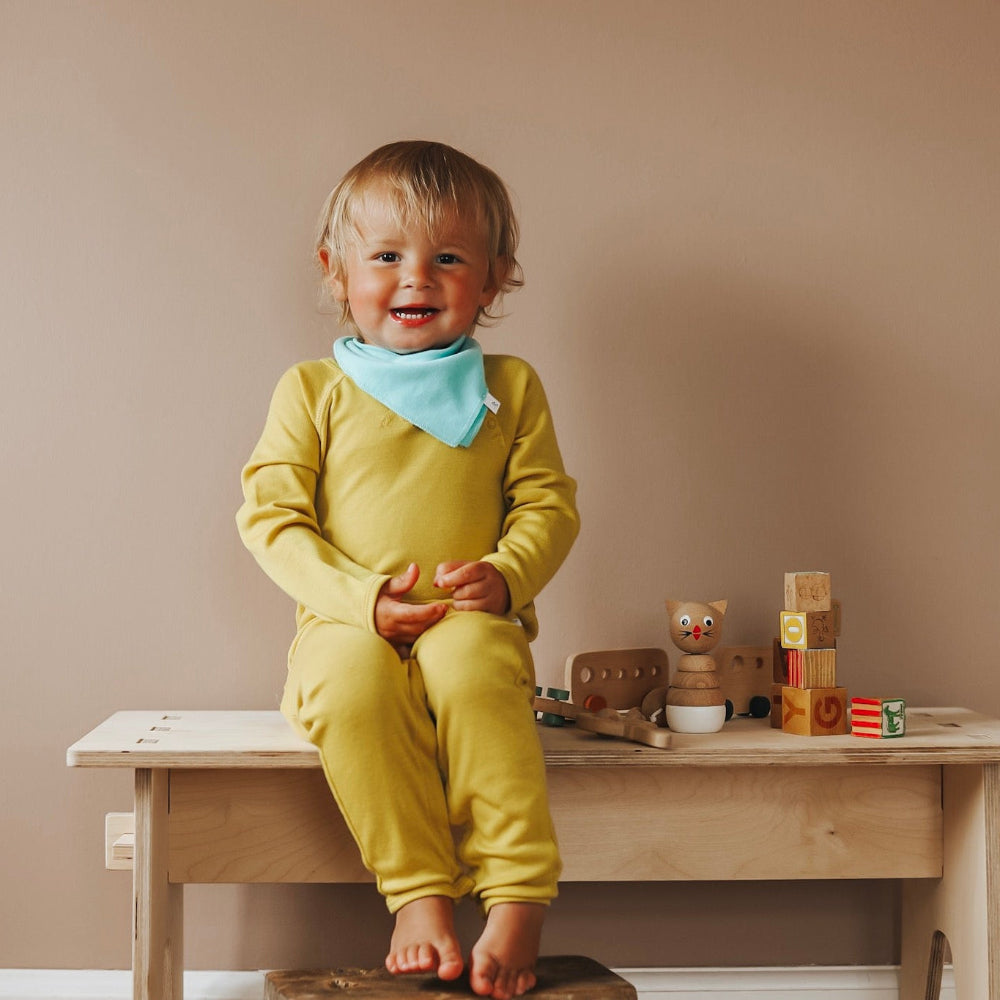 Heldragt med raglan - Mustard. Kommer snart